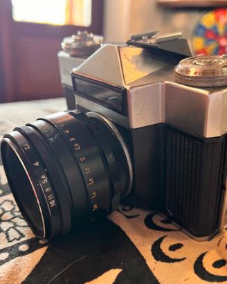 Macchina fotografica zenit-E