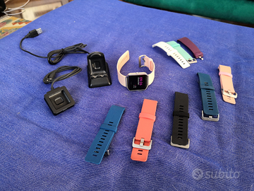Fitbit Blaze smartwatch per fitness e tempo libero