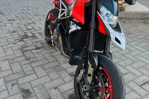Ducati Hypermotard 950