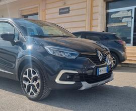 Renault Captur dCi 8V 110 CV con Gancio Traino ful