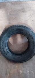 GOMME 245/70 R19.5