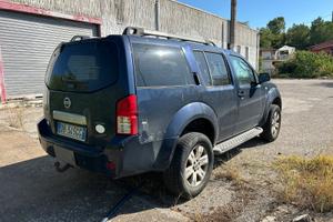 Nissan pathfinder
