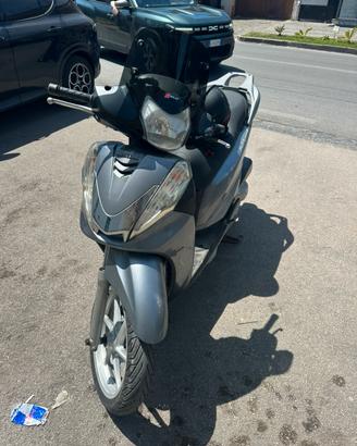 Honda sh 300 2013