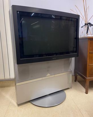 Televisore bang & olufsen