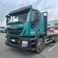 Iveco motrice 420