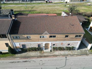 3 LOCALI A BAGNOLO PIEMONTE