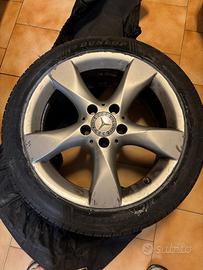 GOMME 4 STAGIONI QUASI NUOVE