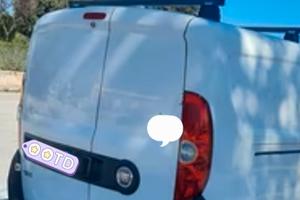 2 barre portapacchi x doblo e un fanale audi a 6