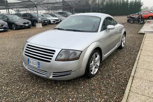 AUDI TT Coupé 3.2 V6 cat quattro