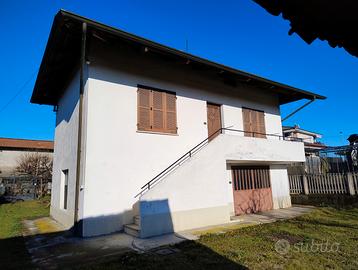 Villino con ampio giardino