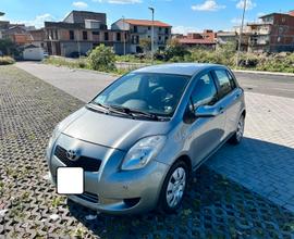 TOYOTA Yaris 1.4D NEOPATENTATI CHIAMA 2006