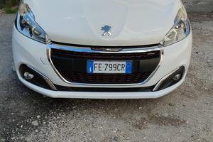 Peugeot 208 gt line 1.6 2016