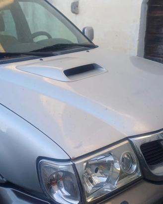 Nissan Terrano R20 