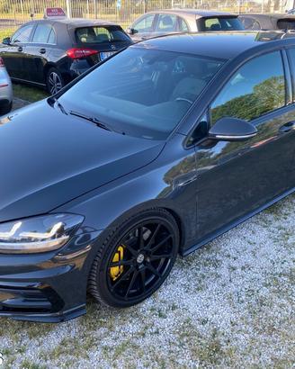 VOLKSWAGEN - Golf - 1.5 TSI 150CV EVO ACT DSG R-Li