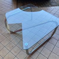 Tavolo sala in cristallo trasparente