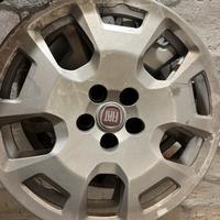 Copricerchi 15