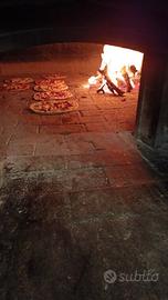 Pizzeria Trani forno a legna ampia zona parcheggio