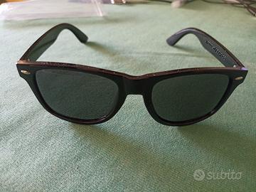 Occhiali da sole quadrati Colore stile Rayban Nero