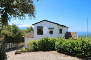 VILLA SINGOLA A VIBONATI