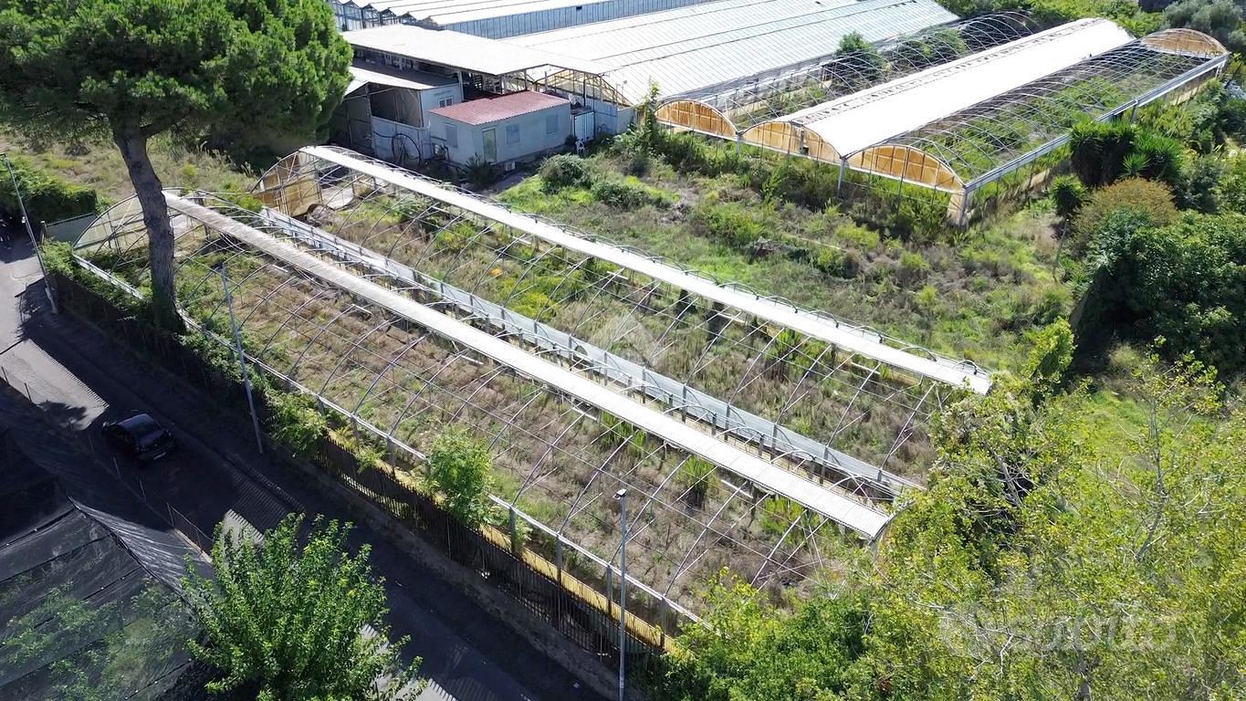 TERRENO A SAN GIORGIO A CREMANO - Vista 3