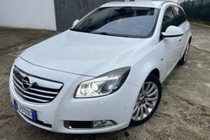 OPEL INSIGNIA AUTOMATICA DIESEL MODELLO SPORT FULL