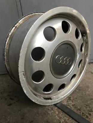 Cerchi lega audi anno 2000