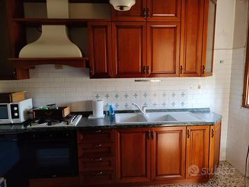 CUCINA SEMI NUOVA 