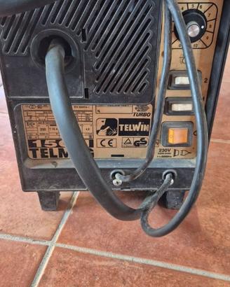 Saldatrice a filo Telwin 150 con bombola argon