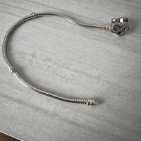 Bracciale pandora chiusura cuore family