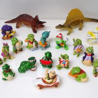 Lotto 35 sorpresine varie kinder parmalat