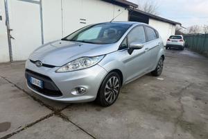 Ford Fiesta 1.4 TDCi 68CV 5 porte Titanium