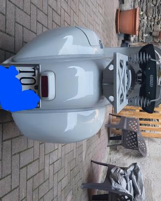vespa faro basso 