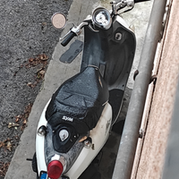 Scooter Sym Mio 100