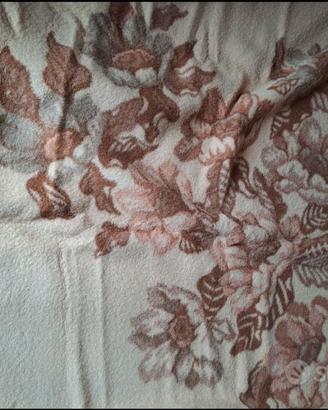 COPERTA IN LANA VERGINE