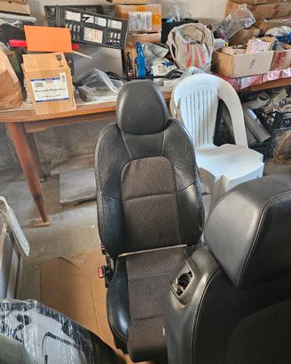 sedili anteriori jeep