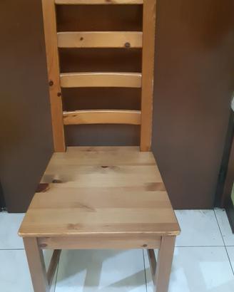 5 comode sedie in legno chiaro,schienale alto