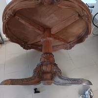 antico tavolo rotondo in rovere massiccio