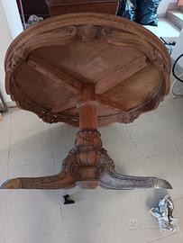 antico tavolo rotondo in rovere massiccio