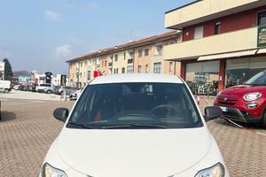 LANCIA YPSILONY BENZINA EURO 6