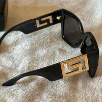 Occhiale a farfalla Versace