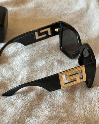 Occhiale a farfalla Versace