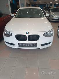 Bmw 114 114i 5p. Urban