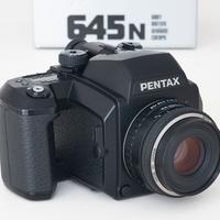 PENTAX  645N + OBIETTIVI E ACCESSORI