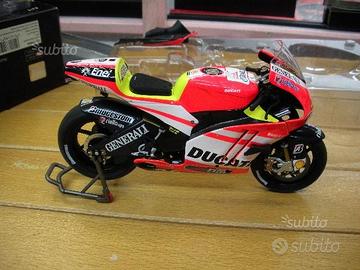 Modellino Ducati Minichamps
