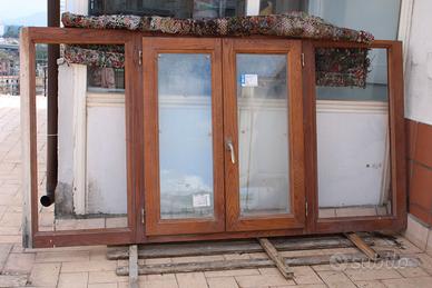 Infissi in legno massello per veranda