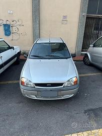 Ford Fiesta 2000
