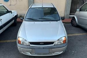 Ford Fiesta 2000