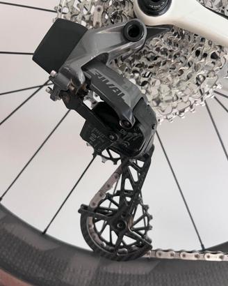 Rival XPLR D1 12v + NovaRide Carbon Ceramic