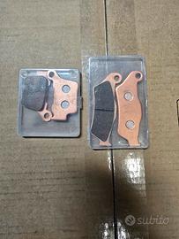 pastiglie anteriore e posteriori  ktm