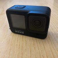 GoPro HERO9 Black + 2 batterie + accessori